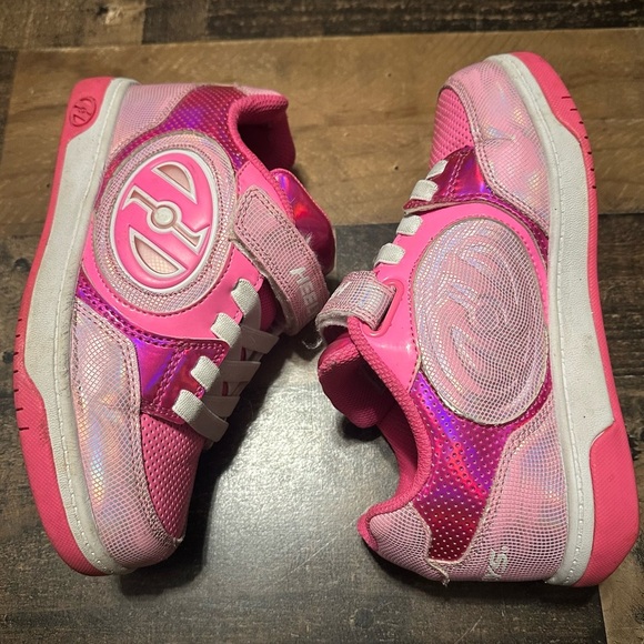 Heely’s Plus X2 Lighted Wheeled Shoes - Picture 2 of 9